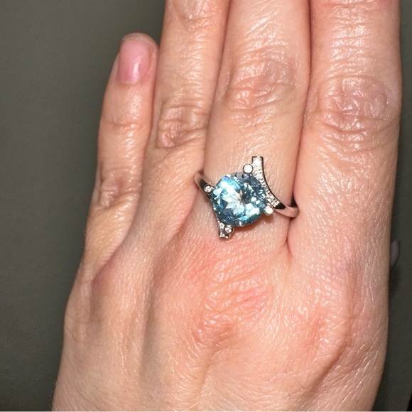 Gemstone Aquamarine and diamond ring in sterling silver - Picture 5 of 6